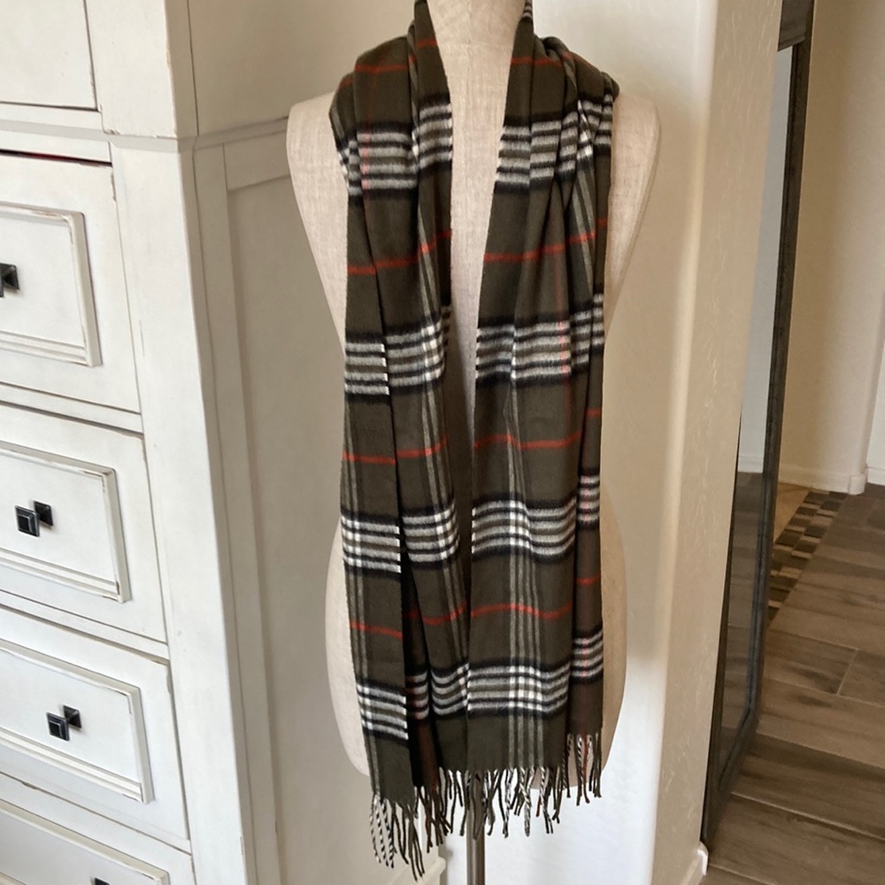 V. Fraas Cashmink scarf